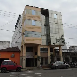 Queens Guayaquil