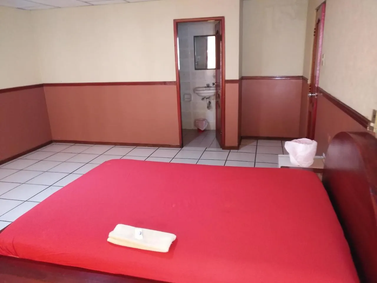 Hotel Hrb Guayaquil